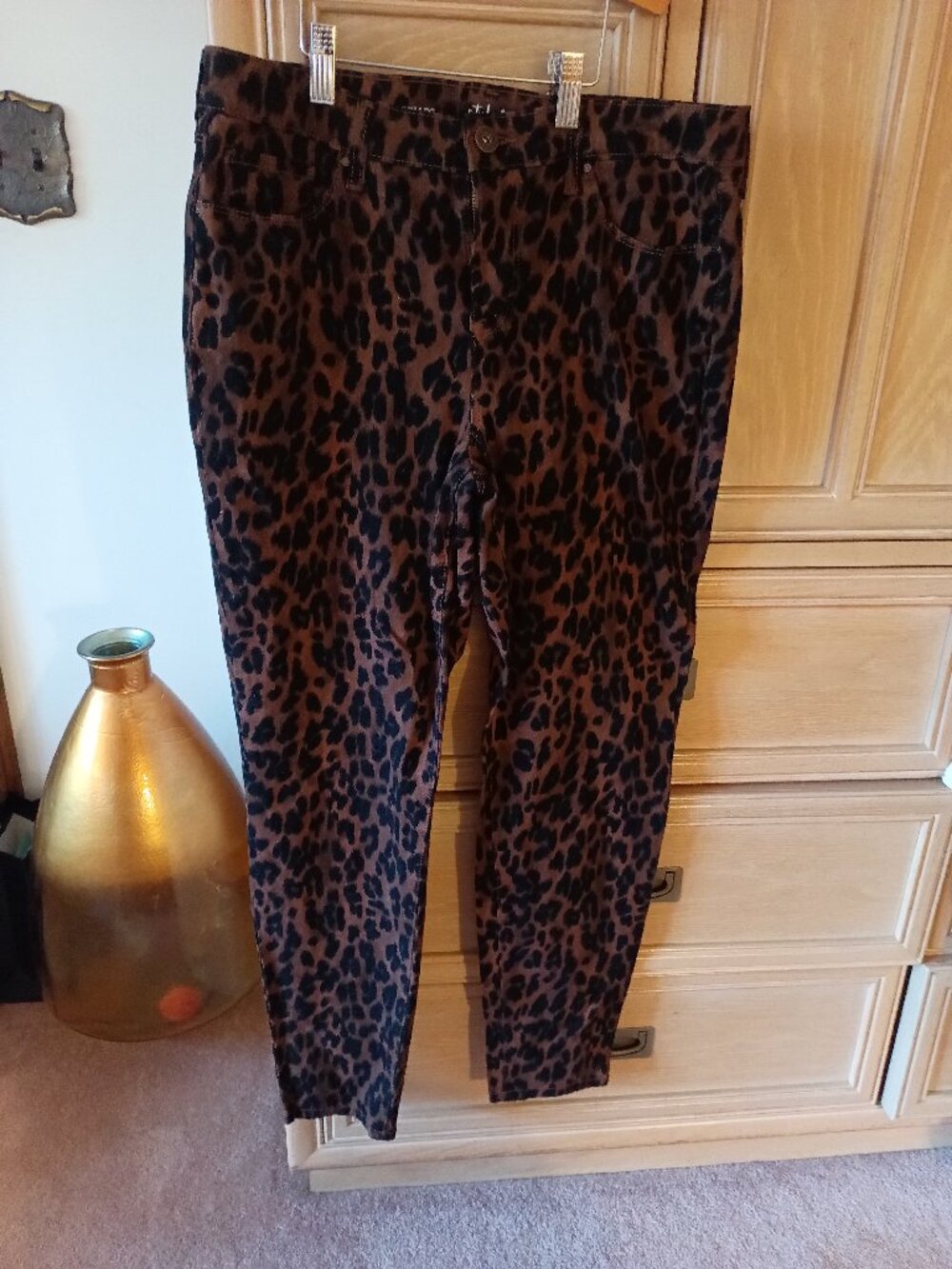 Style & Co Company Sz 10 Curvy Skinny Leg SOFT Leopard Black Brown Pants Women